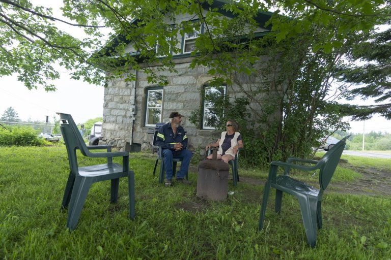Quebec couple fight to stay in home expropriated for Lac-Mégantic, Que., rail bypass | iNFOnews.ca