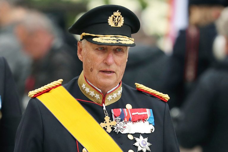Norway's King Harald admitted to a hospital on the Spanish island of Tenerife | iNFOnews.ca