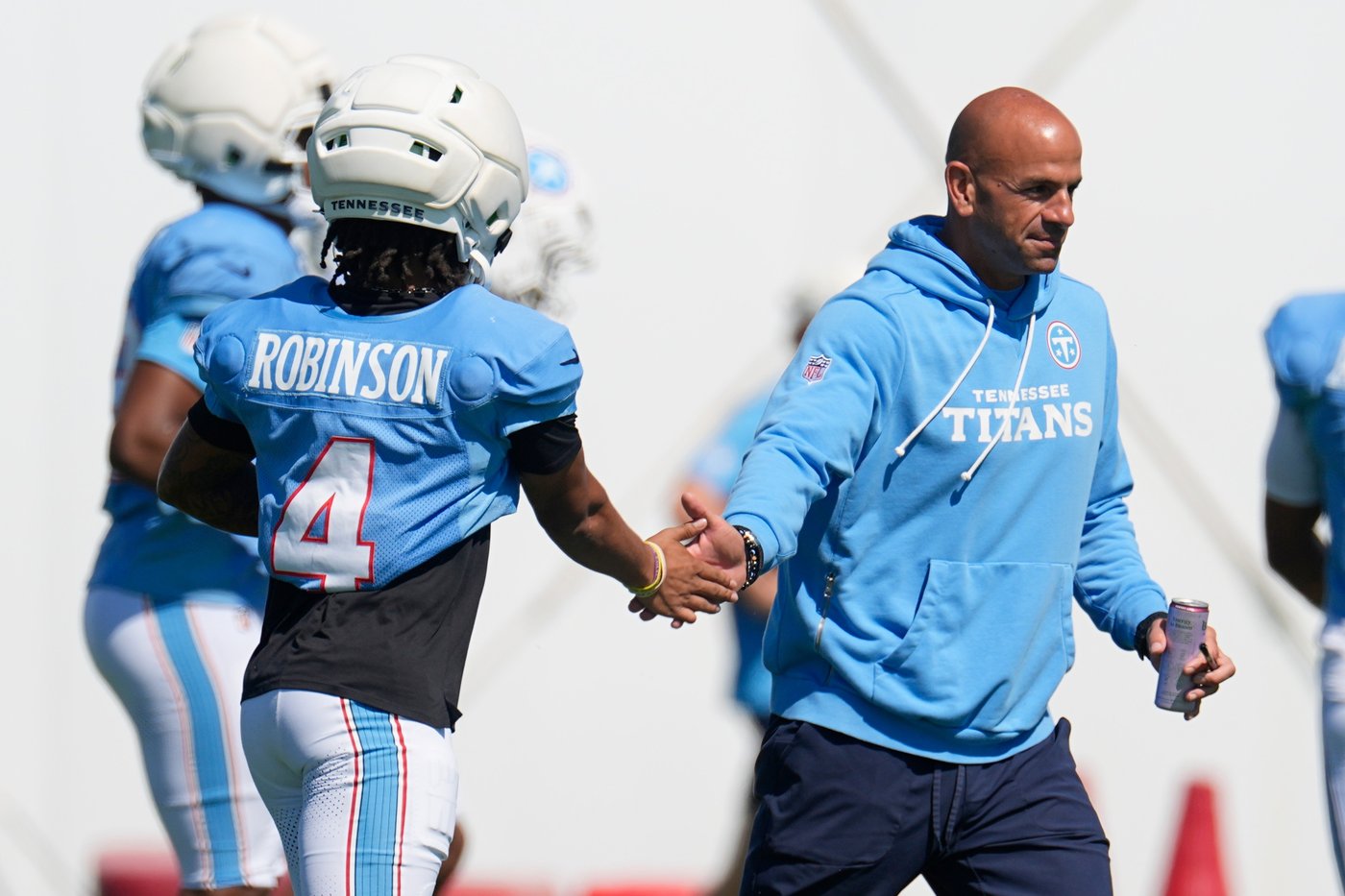 Titans coach calls hit by Bears safety Xavier Woods on Wan'Dale Robinson in joint practice 'cheap' | iNFOnews.ca