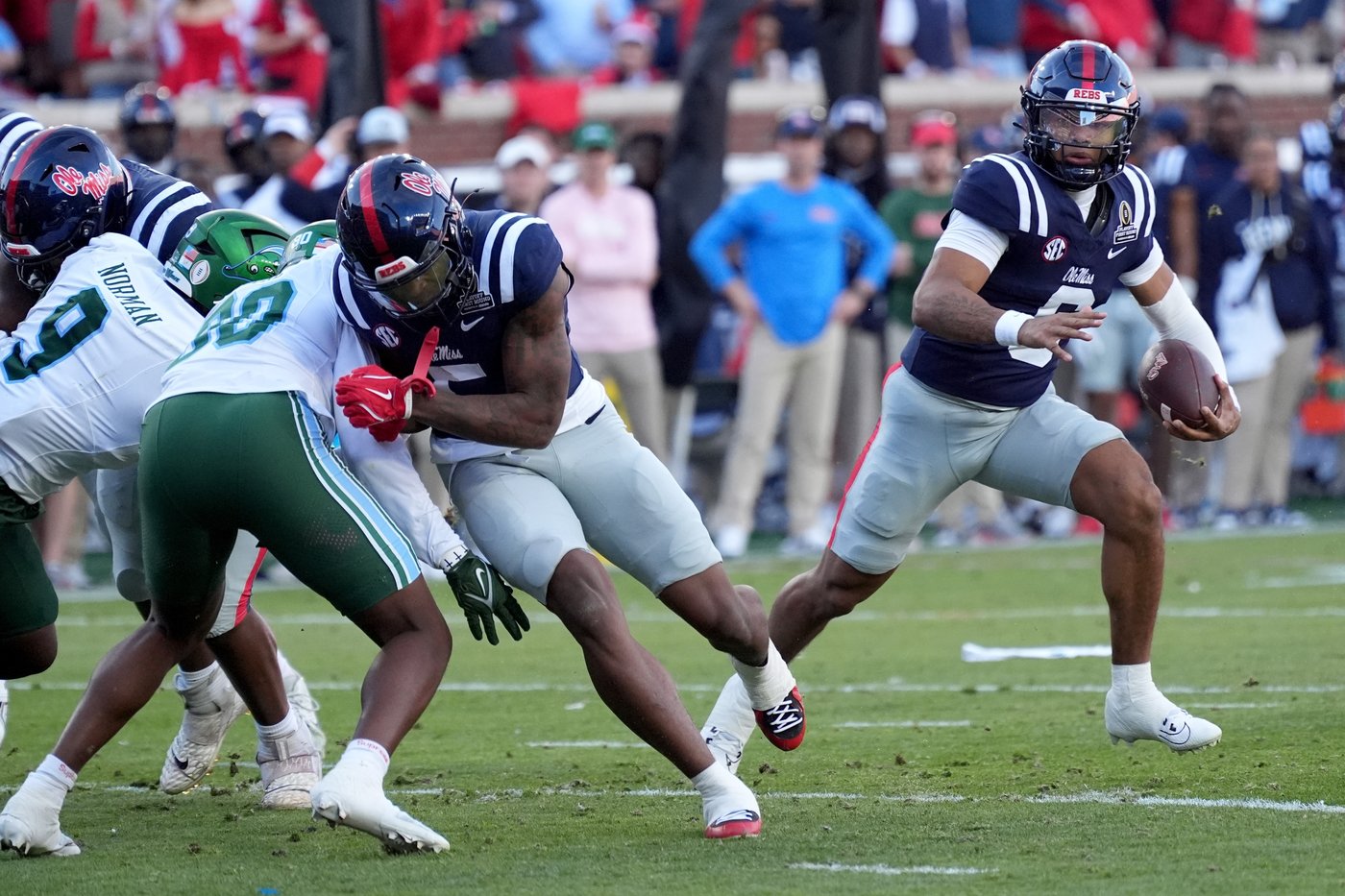 Ole Miss QB Trinidad Chambliss takes hard hit on scramble against Tulane in CFP | iNFOnews.ca Ole Miss QB Trinidad Chambliss takes hard hit on scramble against Tulane in CFP | iNFOnews.ca