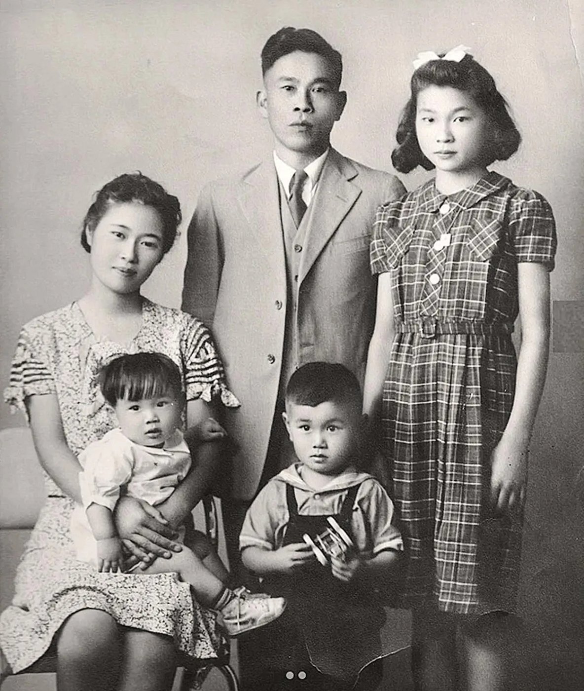 This congressman's family was swept up in WWII Japanese detention. He sees a repeat in today's raids | iNFOnews.ca This congressman's family was swept up in WWII Japanese detention. He sees a repeat in today's raids | iNFOnews.ca