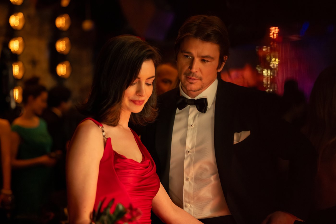 'Verity' puts Anne Hathaway, Dakota Johnson and Josh Hartnett in a steamy Colleen Hoover thriller | iNFOnews.ca