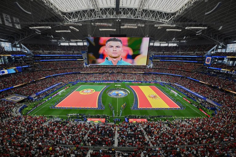 Ronaldo of Portugal and Balogun of US are focus of World Cup round of 16 matches, in photos | iNFOnews.ca