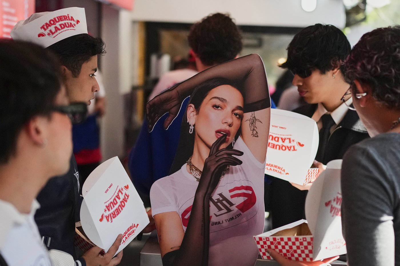 Dua Lipa's Mexico concerts come with specialty tacos, hot sauce and margaritas | iNFOnews.ca