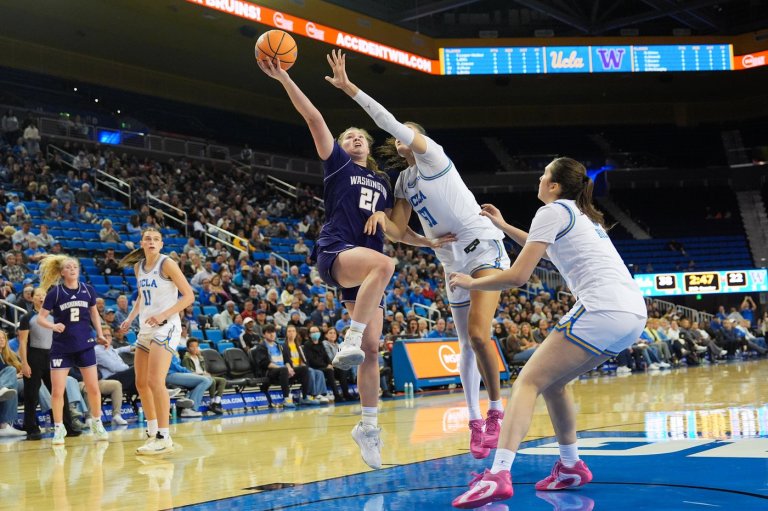 Betts powers No. 2 UCLA past Washington 82-67 to clinch a share of the Big Ten title | iNFOnews.ca