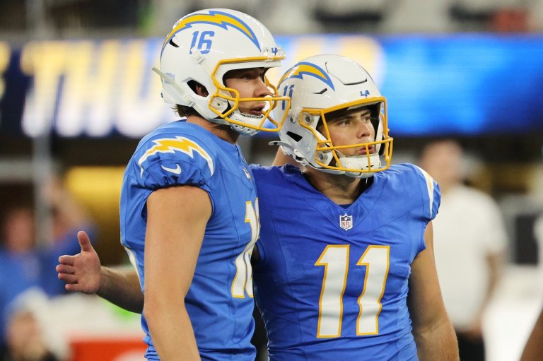 Chargers closing in on playoff spot as Chiefs face elimination in AFC West showdown | iNFOnews.ca