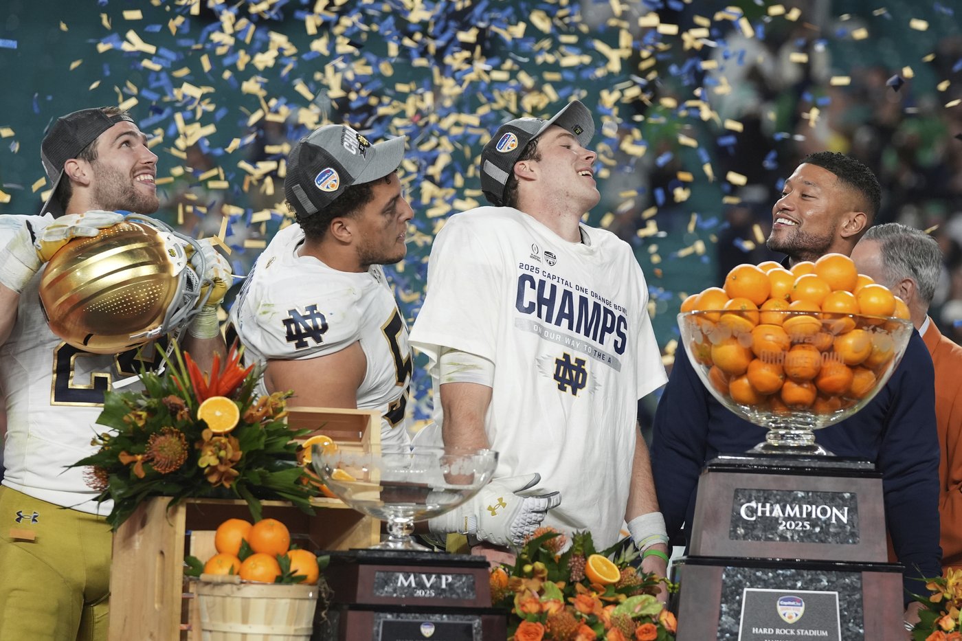 Ohio State favored by 9 1/2 points over Notre Dame, 2nd-largest spread in CFP title game history | iNFOnews.ca