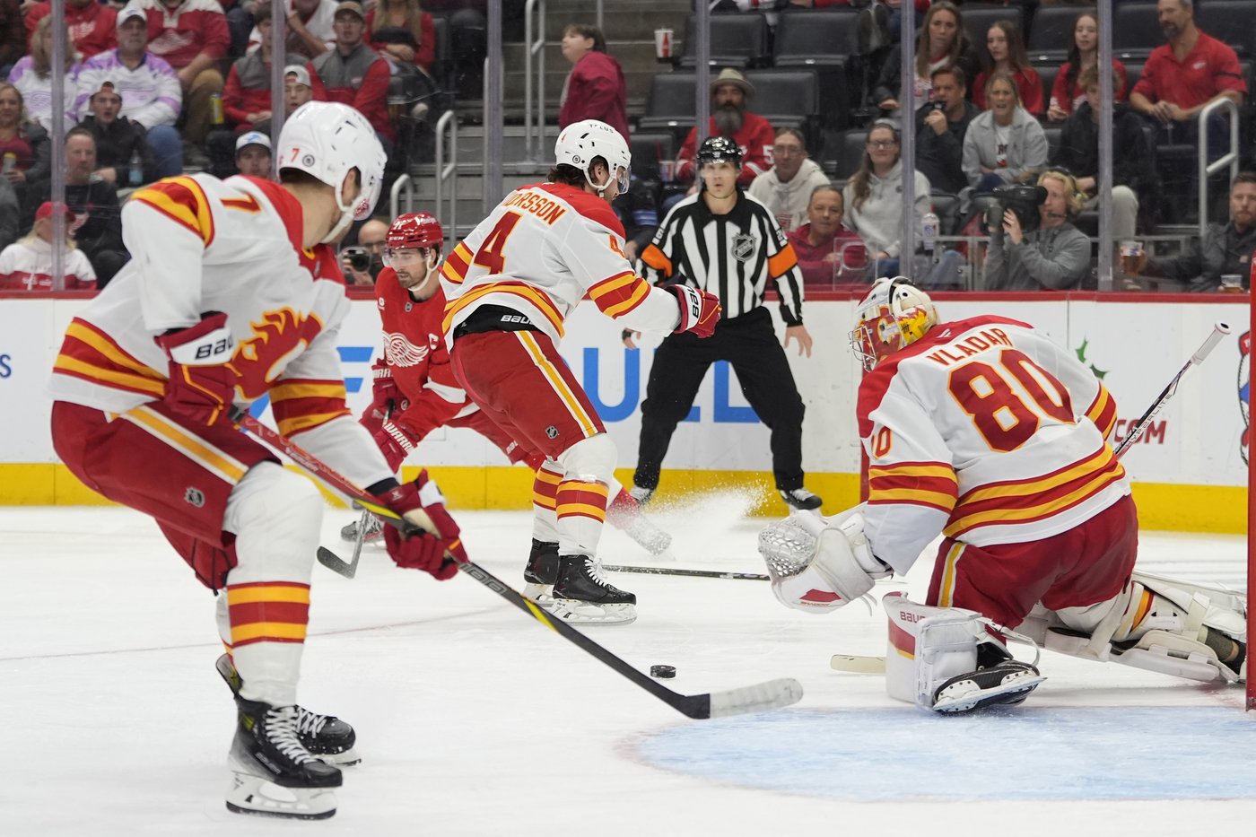 Lucas Raymond scores in OT as Red Wings beat Flames 2-1 | iNFOnews.ca Lucas Raymond scores in OT as Red Wings beat Flames 2-1 | iNFOnews.ca