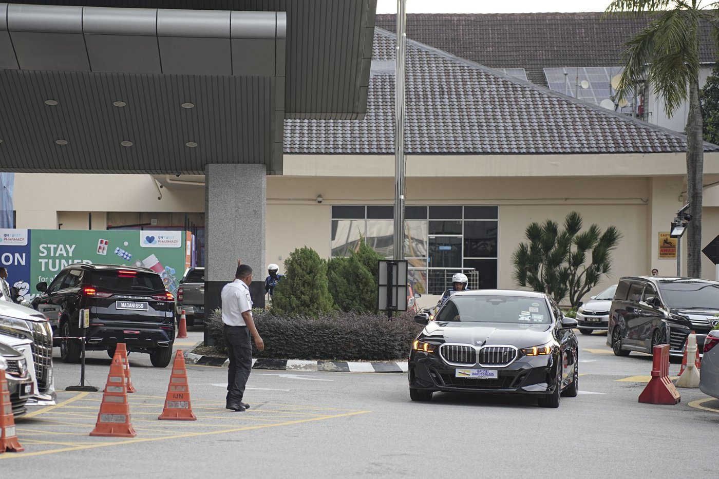Brunei's sultan released from Malaysian hospital | iNFOnews.ca