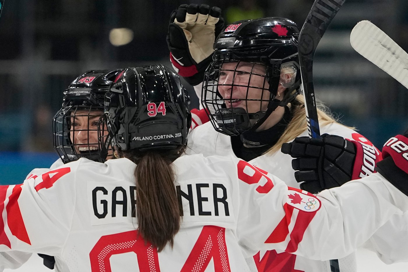 CP NewsAlert: Canada blanks Finns 5-0 in women's hockey, faces Germany in quarters | iNFOnews.ca