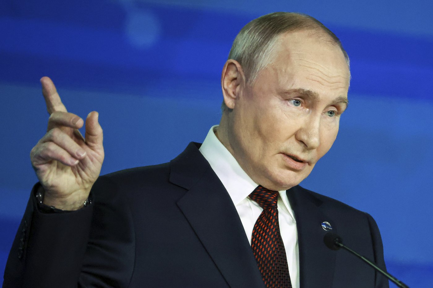 Putin congratulates Donald Trump on his election victory in first public comments on US vote | iNFOnews.ca