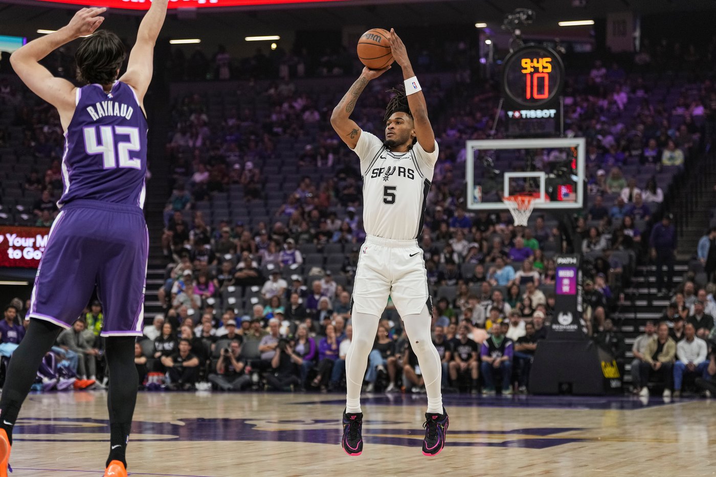 Wembanyama scores 18 points to lead Spurs over Kings 132-104 | iNFOnews.ca Wembanyama scores 18 points to lead Spurs over Kings 132-104 | iNFOnews.ca
