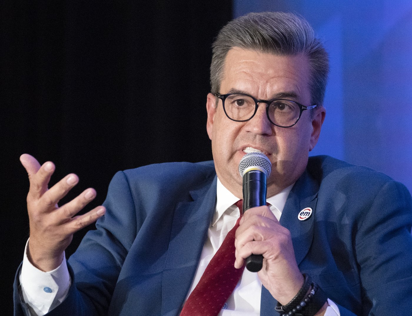 Former Montreal mayor Denis Coderre applies to enter Quebec Liberal leadership race | iNFOnews.ca Former Montreal mayor Denis Coderre applies to enter Quebec Liberal leadership race | iNFOnews.ca
