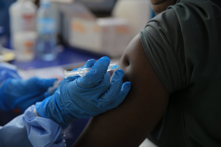 Nigeria confirms Ebola case in Abuja as woman who arrived from Uganda tests positive | iNFOnews.ca