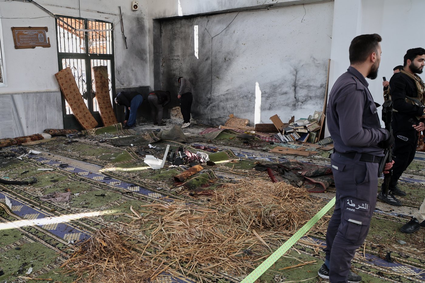Mosque bombing in Syria leaves 8 dead and 18 wounded | iNFOnews.ca Mosque bombing in Syria leaves 8 dead and 18 wounded | iNFOnews.ca