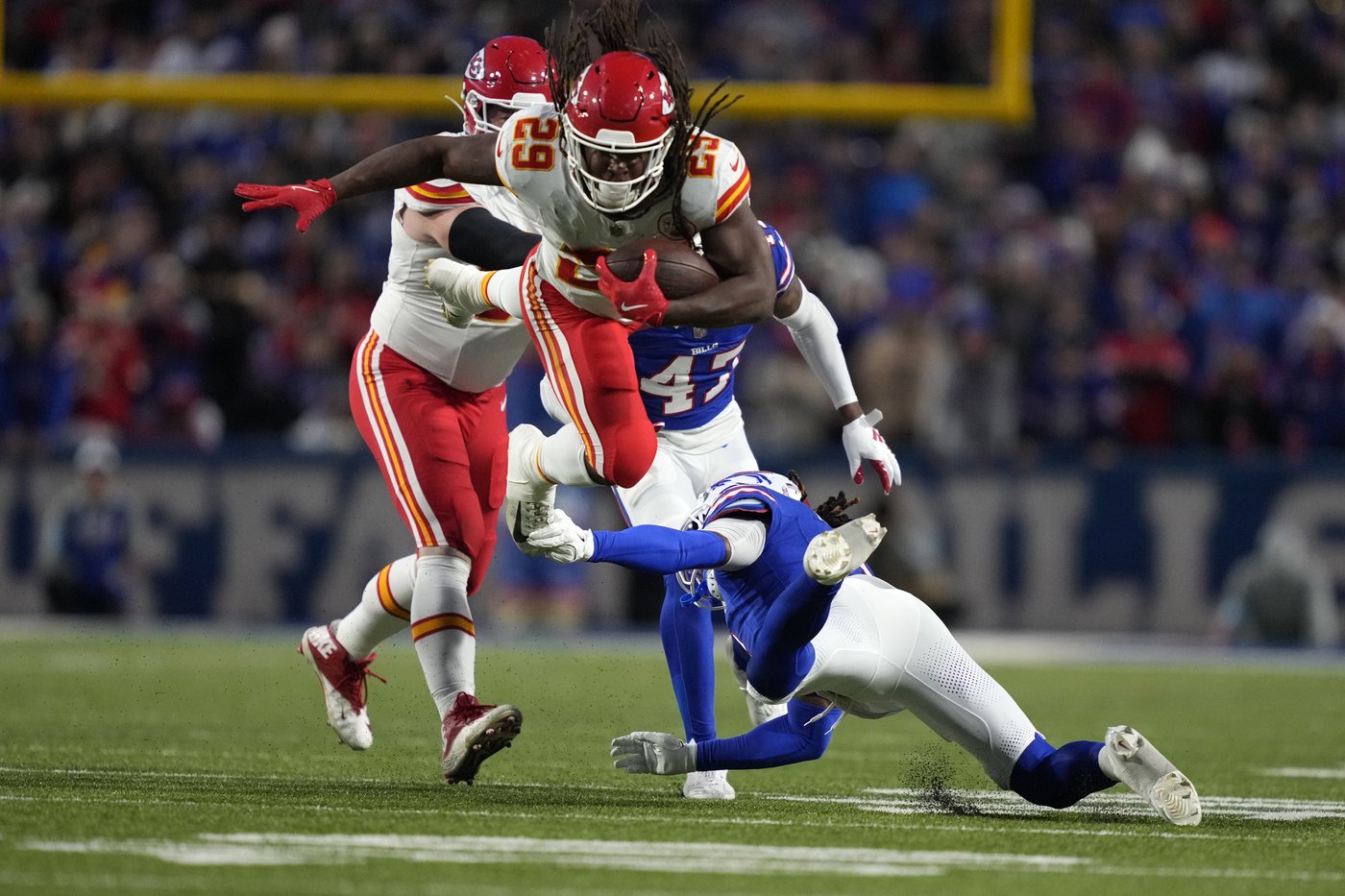 Mahomes, Chiefs look to rebound after loss as they face Panthers | iNFOnews.ca