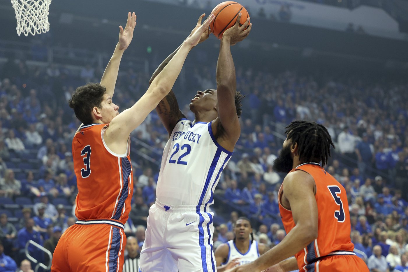 Brea scores 20 points off the bench to pace Kentucky | iNFOnews.ca