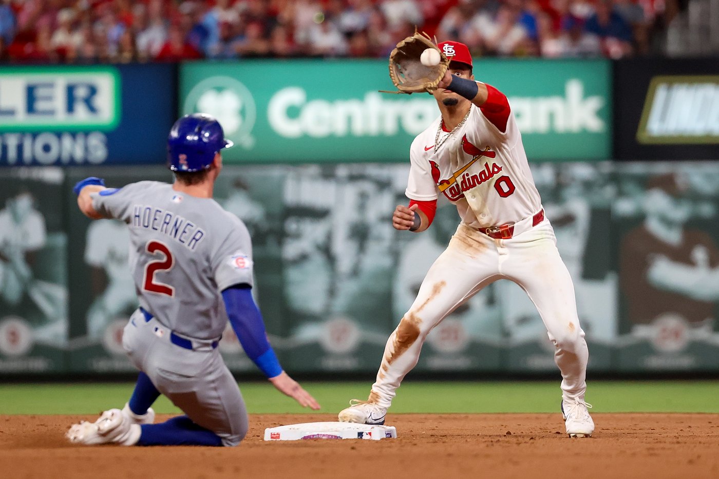 Bregman breaks out of slump with a HR, 2 doubles as the Cubs beat the Cardinals 7-3 | iNFOnews.ca Bregman breaks out of slump with a HR, 2 doubles as the Cubs beat the Cardinals 7-3 | iNFOnews.ca