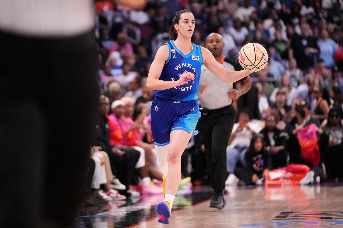 Caitlin Clark’s whirlwind All-Star weekend: Meeting Obama, then lighting up the game | iNFOnews.ca Caitlin Clark’s whirlwind All-Star weekend: Meeting Obama, then lighting up the game | iNFOnews.ca
