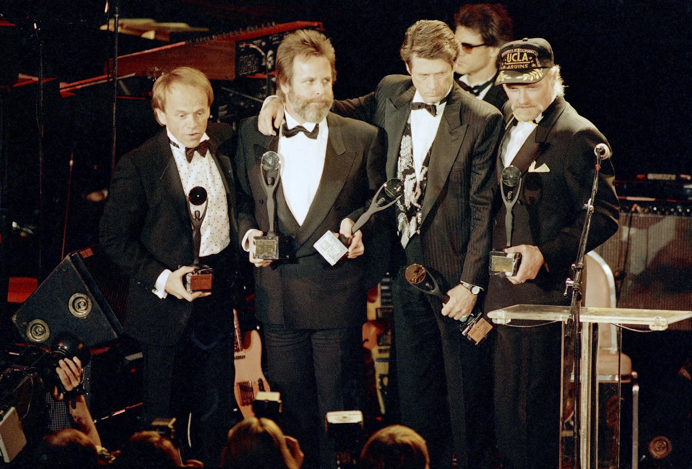Brian Wilson, Beach Boys visionary leader and summer's poet laureate, dies at 82 | iNFOnews.ca