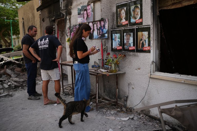 A divided Israel marks 2 years since Oct. 7 attack as war in Gaza grinds on and hostages languish | iNFOnews.ca