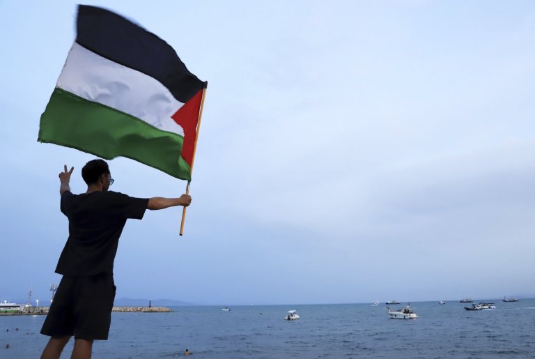 Activist group says a drone hit a Gaza aid boat in Tunisia, but authorities deny attack | iNFOnews.ca