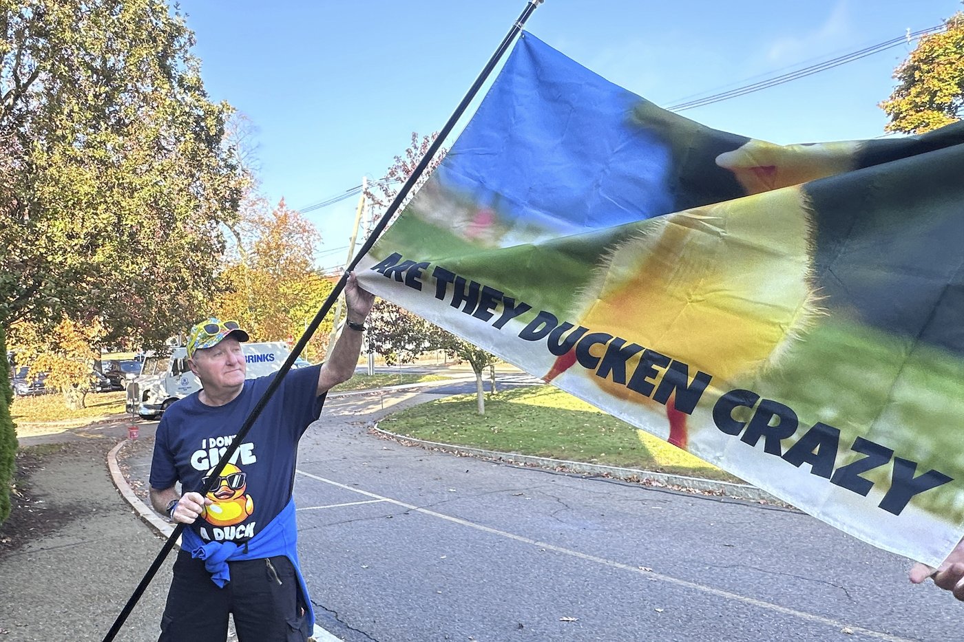 Karen Read supporter denies intimidating witnesses with rubber ducks and fake $100 bills | iNFOnews.ca