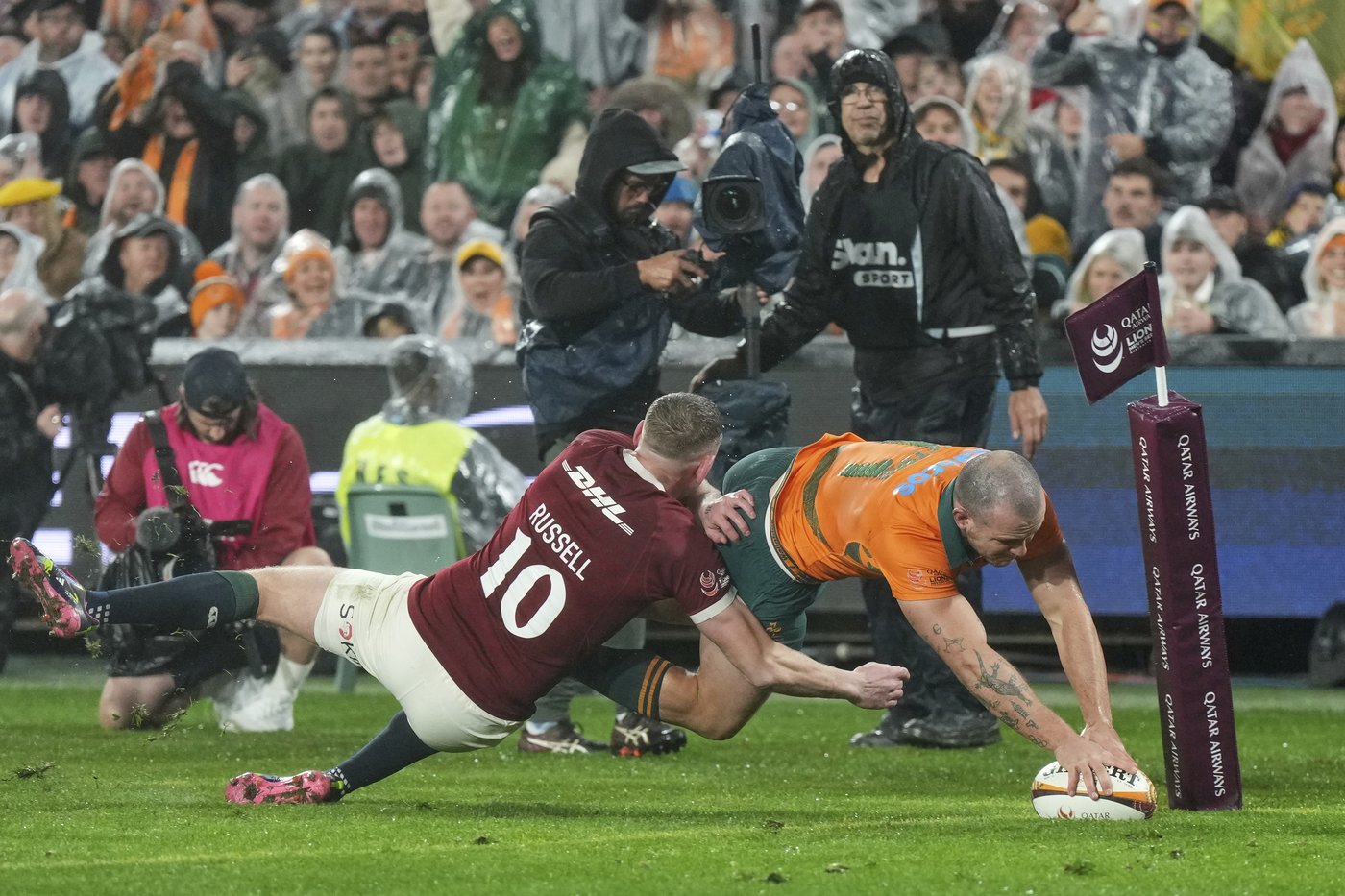 Wallabies win 22-12 to deny Lions a tour clean sweep in wild third test | iNFOnews.ca