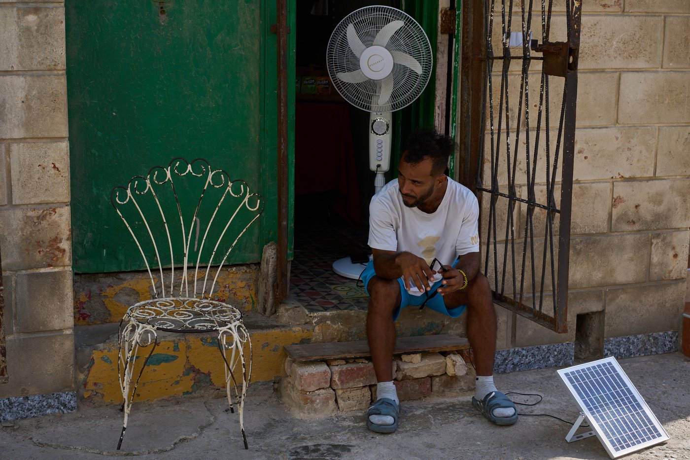 Cuba hit with another blackout as millions across the island are left without electricity | iNFOnews.ca Cuba hit with another blackout as millions across the island are left without electricity | iNFOnews.ca