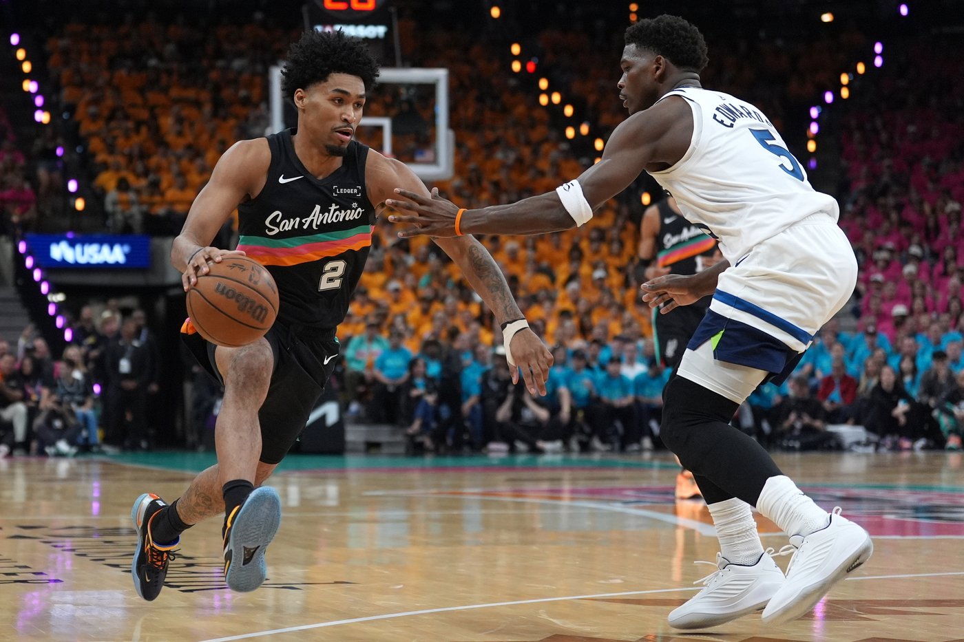 Anthony Edwards was supposed to miss the first 2 games. Instead, he stole Game 1 for Timberwolves | iNFOnews.ca