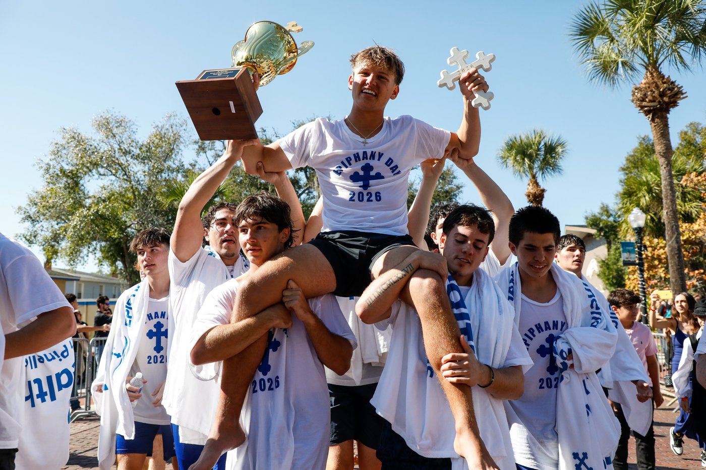 Florida's Greek community gathers for 120th Epiphany celebration and annual dive to retrieve cross | iNFOnews.ca