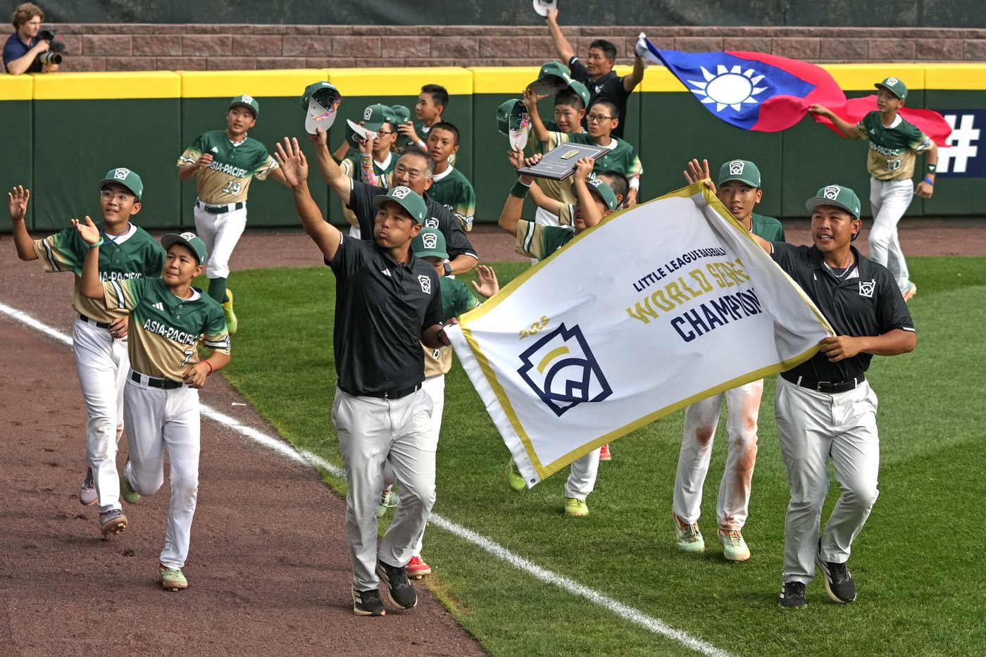 Taiwan shuts out Nevada 7-0 to win its first Little League World Series title since 1996 | iNFOnews.ca Taiwan shuts out Nevada 7-0 to win its first Little League World Series title since 1996 | iNFOnews.ca