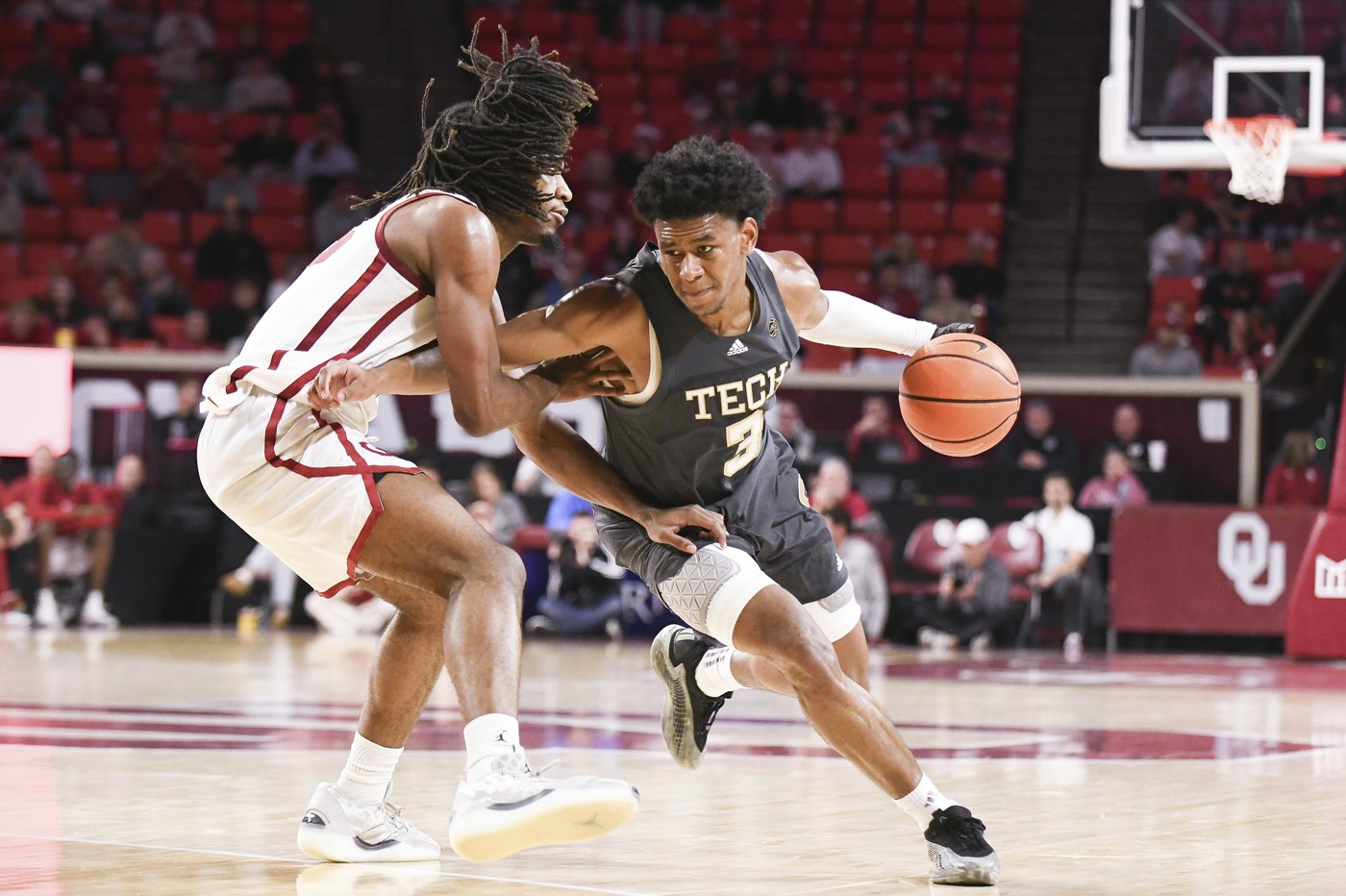 Fears scores 18 as No. 21 Oklahoma beats Georgia Tech 76-61 in SEC/ACC Challenge | iNFOnews.ca
