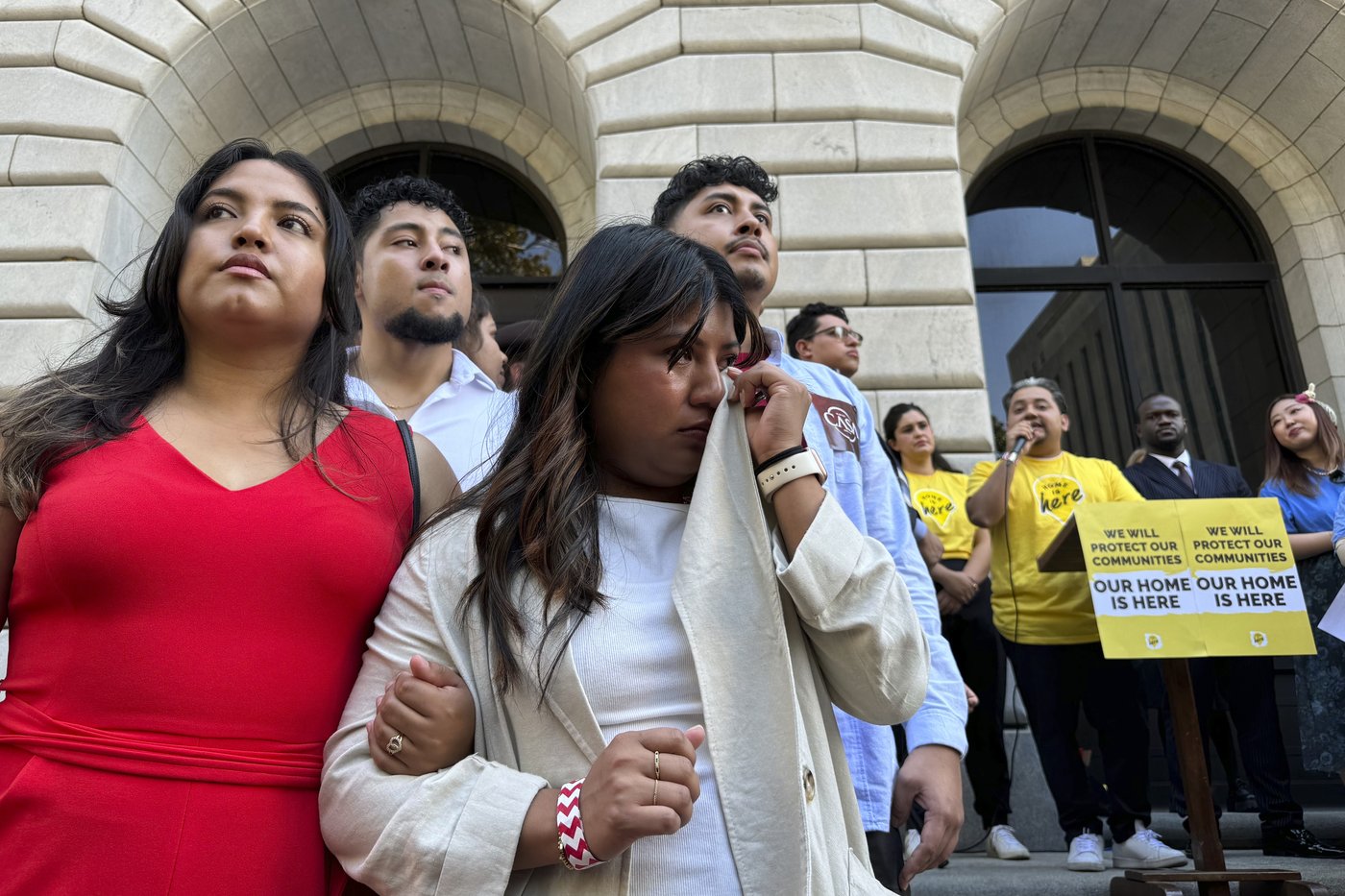 Immigrants brought to the US as children ask judges to keep protections against deportation | iNFOnews.ca