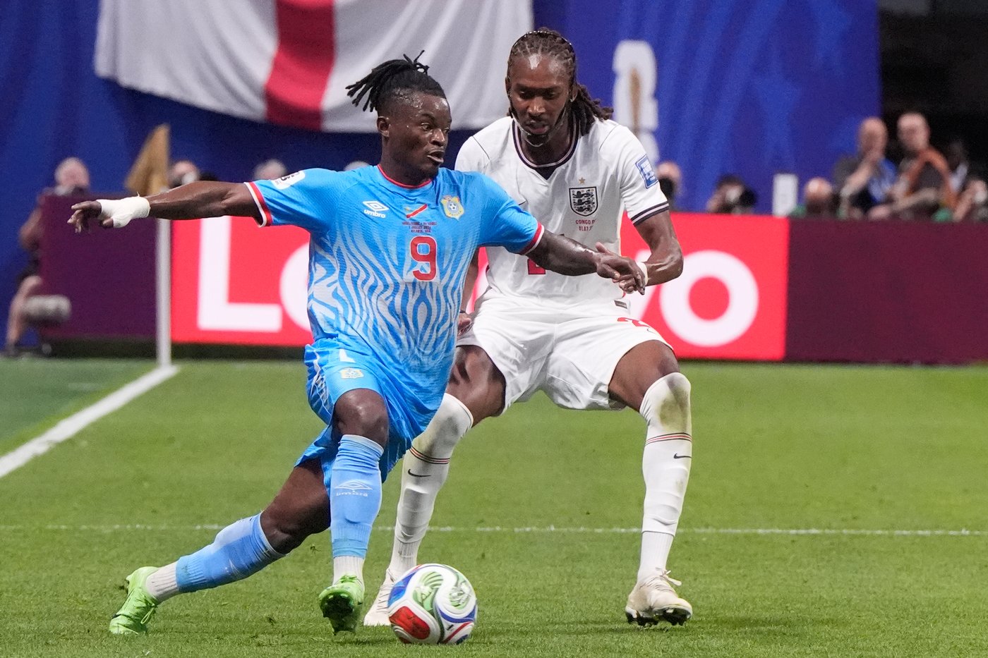 Jaw brace headgear is keeping injured players on the field at the World Cup: What to know | iNFOnews.ca Jaw brace headgear is keeping injured players on the field at the World Cup: What to know | iNFOnews.ca