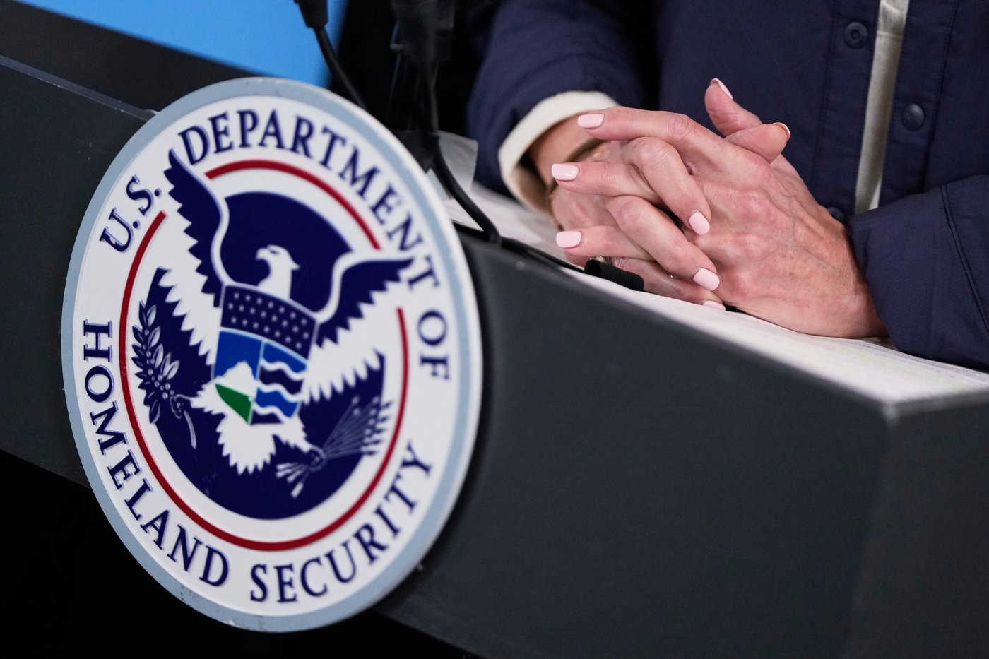 Appeals court affirms Trump policy of jailing immigrants without bond | iNFOnews.ca Appeals court affirms Trump policy of jailing immigrants without bond | iNFOnews.ca