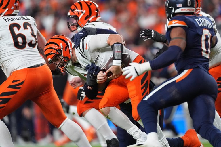 Surtain and Bonitto set the tone as Broncos' smothering defense leads to 28-3 win over Bengals | iNFOnews.ca