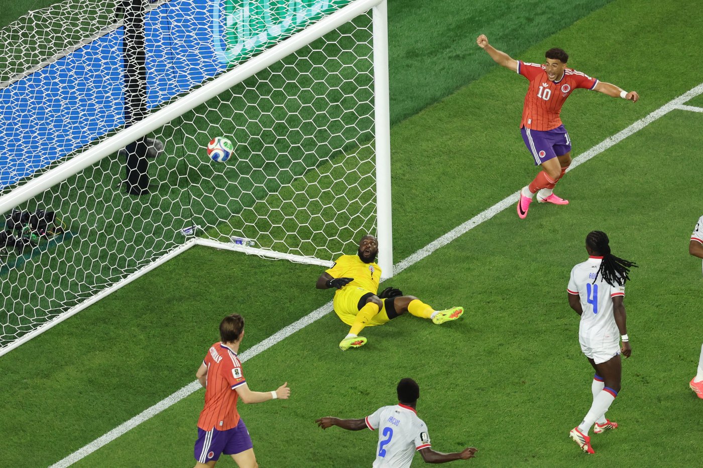 Brazil-Morocco and Scotland-Haiti games highlight Saturday World Cup action, in photos | iNFOnews.ca