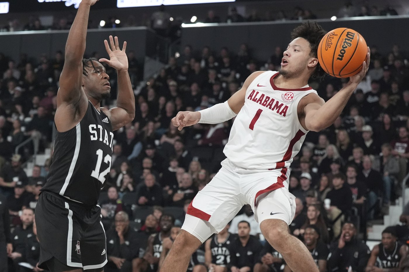 Chris Youngblood scores 23 to lead No. 4 Alabama over No. 14 Mississippi State 88-84 | iNFOnews.ca Chris Youngblood scores 23 to lead No. 4 Alabama over No. 14 Mississippi State 88-84 | iNFOnews.ca