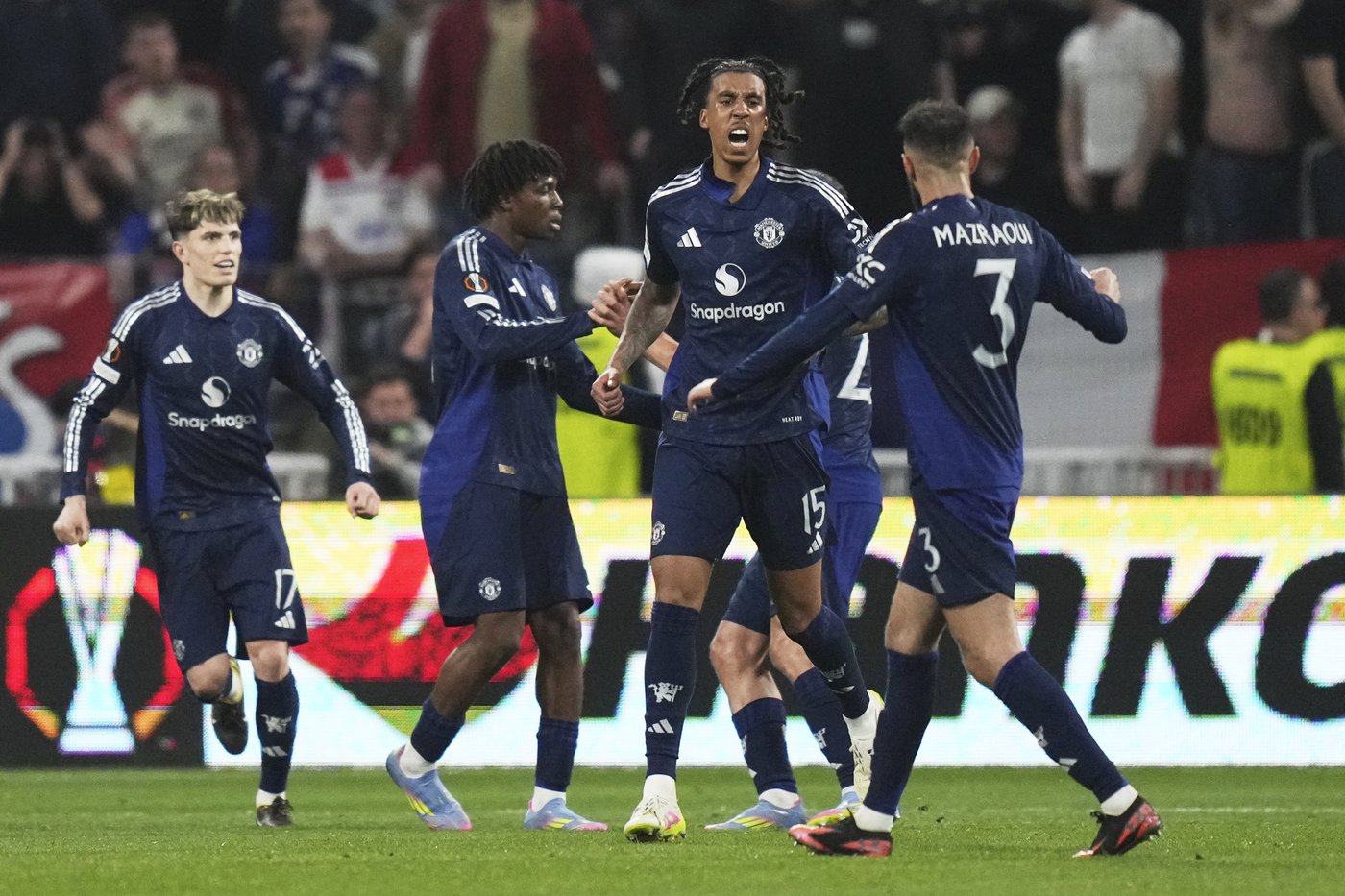 Onana at fault twice as Man United draws 2-2 at Lyon, Tottenham held at home, Chelsea stays perfect | iNFOnews.ca