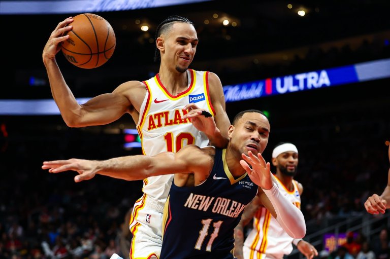 Porzingis and Risacher will miss at least another week for the Hawks while recovering from injuries | iNFOnews.ca