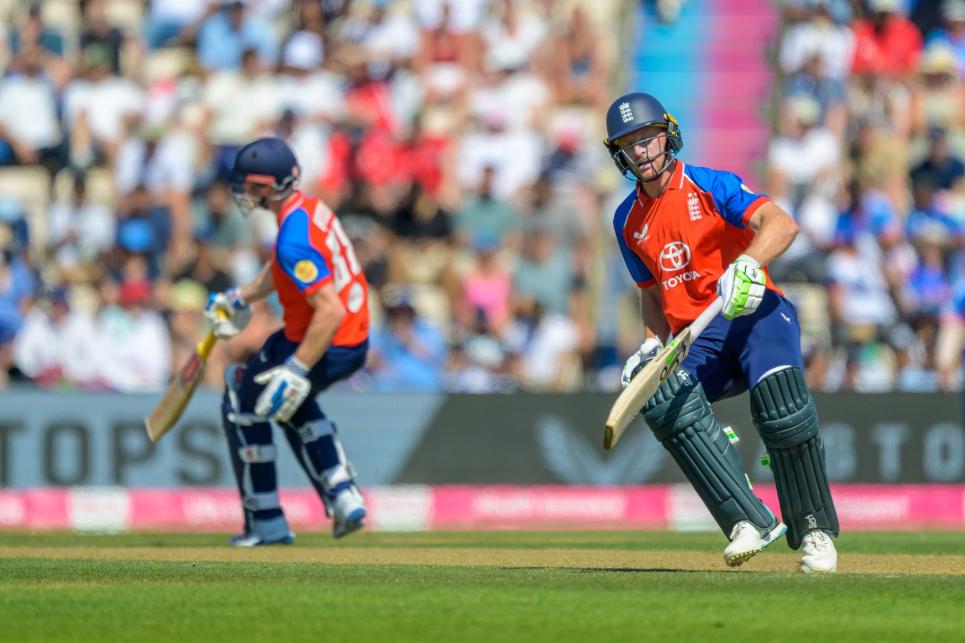 Buttler and Brook sparkle as England goes top of T20 rankings with clean sweep over India | iNFOnews.ca