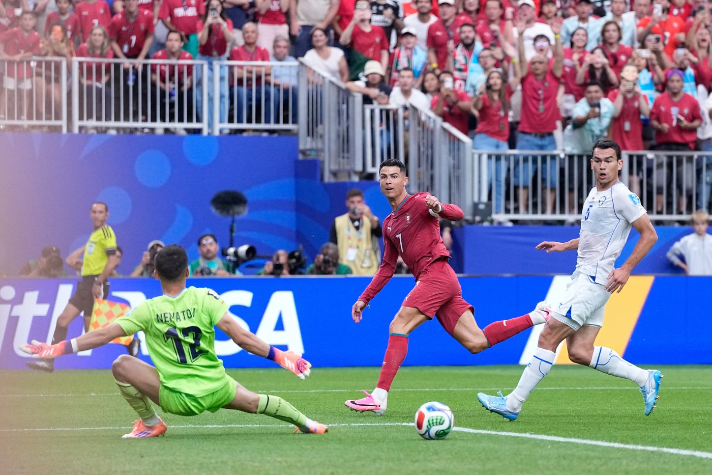 Portugal's Cristiano Ronaldo makes history on Day 13 of World Cup, and other highlights in photos | iNFOnews.ca