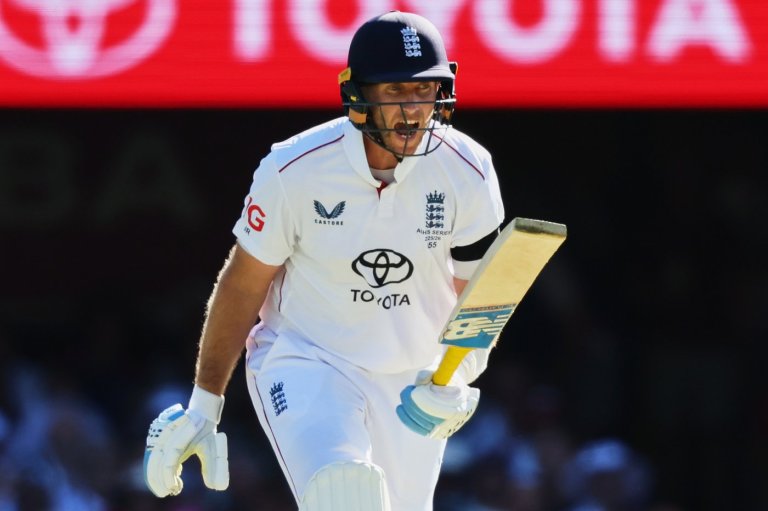 Joe Root finally scores an Ashes century for England in Australia | iNFOnews.ca