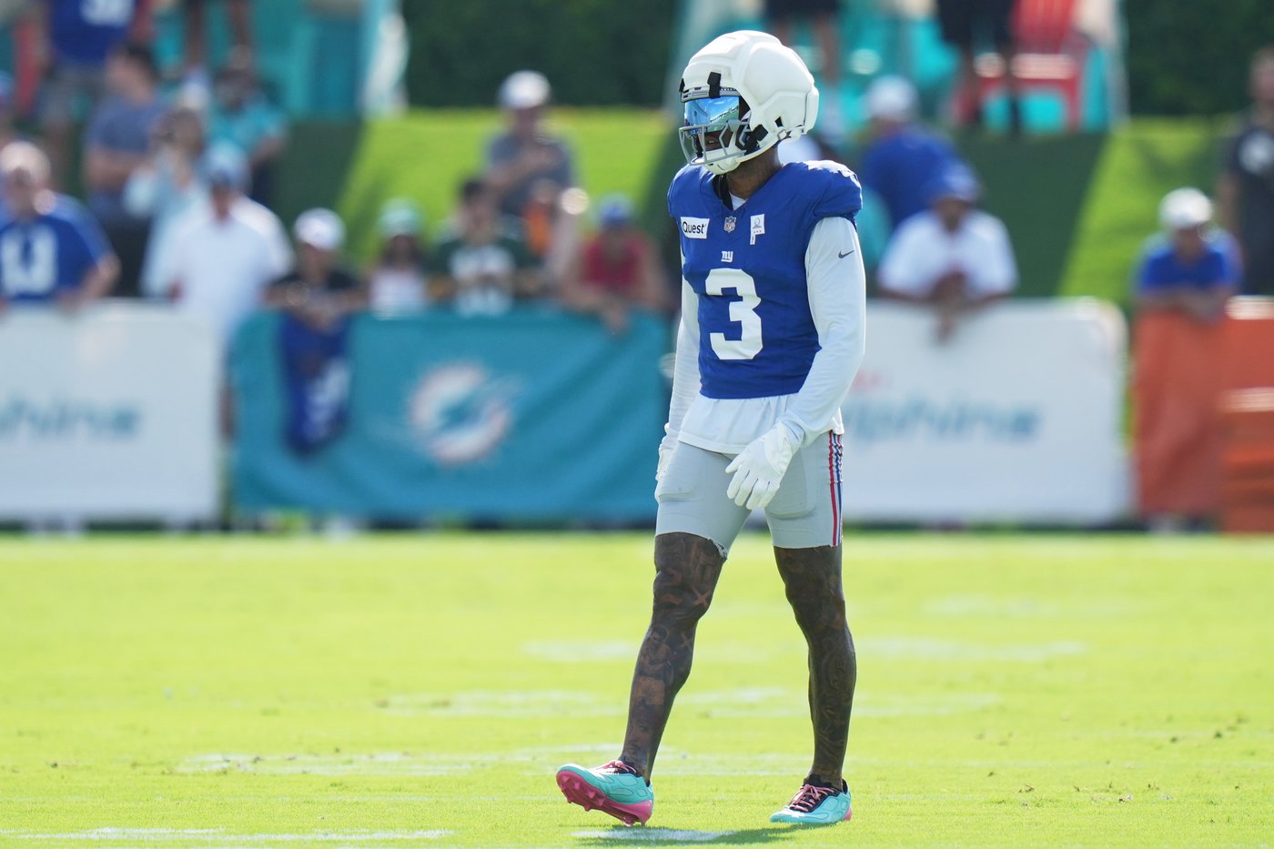 Giants pass rush dominates Dolphins as tempers flare throughout joint practice | iNFOnews.ca Giants pass rush dominates Dolphins as tempers flare throughout joint practice | iNFOnews.ca