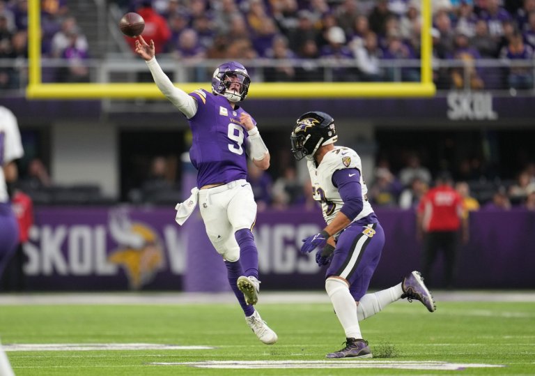 O'Connell, Vikings have found QB training on the fly with McCarthy to be as tricky as it sounds | iNFOnews.ca