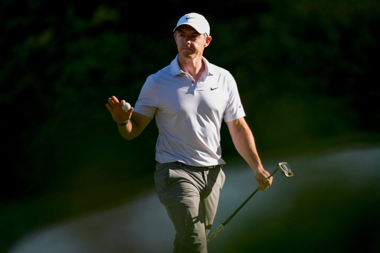 Rory McIlroy has a 6-shot lead entering the 3rd round of the Masters. Can anyone make it close? | iNFOnews.ca