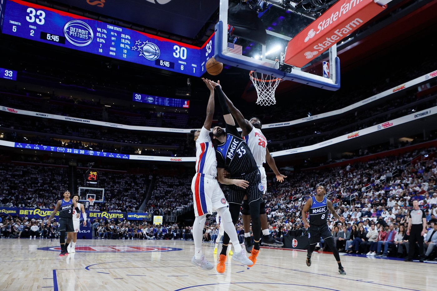 Pistons pound the Magic in paint and meet them at the rim to end their long home playoff win drought | iNFOnews.ca Pistons pound the Magic in paint and meet them at the rim to end their long home playoff win drought | iNFOnews.ca