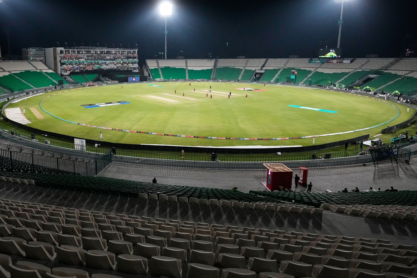 Cricket fans to be allowed to attend the Pakistan Super League final on May 3 | iNFOnews.ca