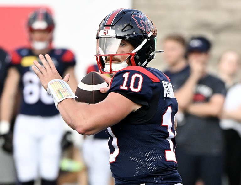 Alexander brutally honest as 'awful' Alouettes hold on for 37-35 win over Redblacks | iNFOnews.ca